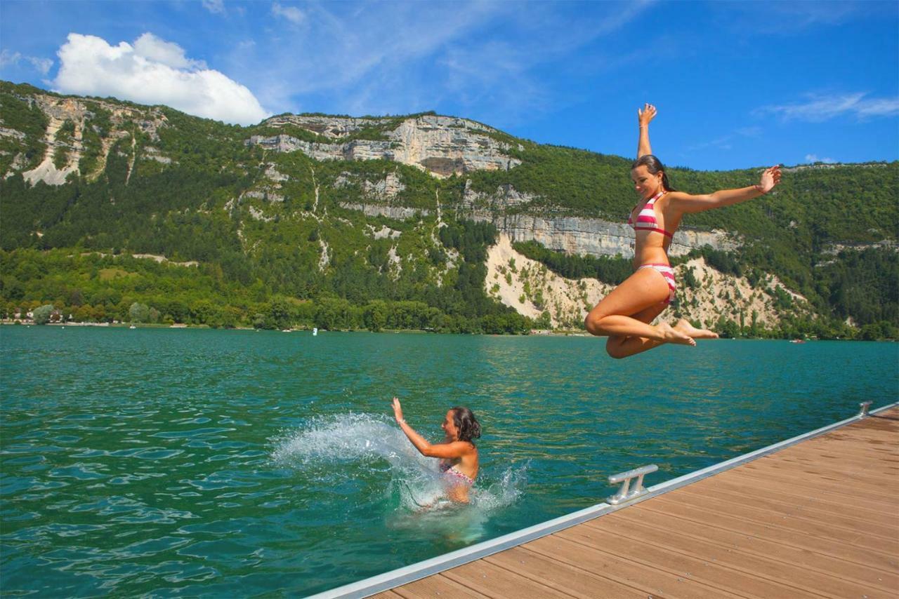 Joli Appartement Au Coeur D'Oyonnax Exterior foto